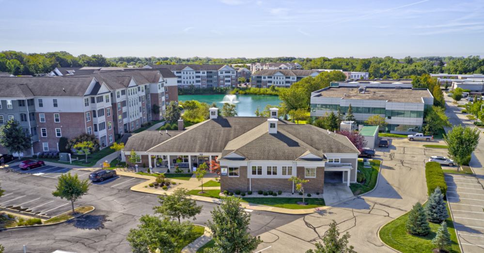 Lakeside Aerial Leasing Office 