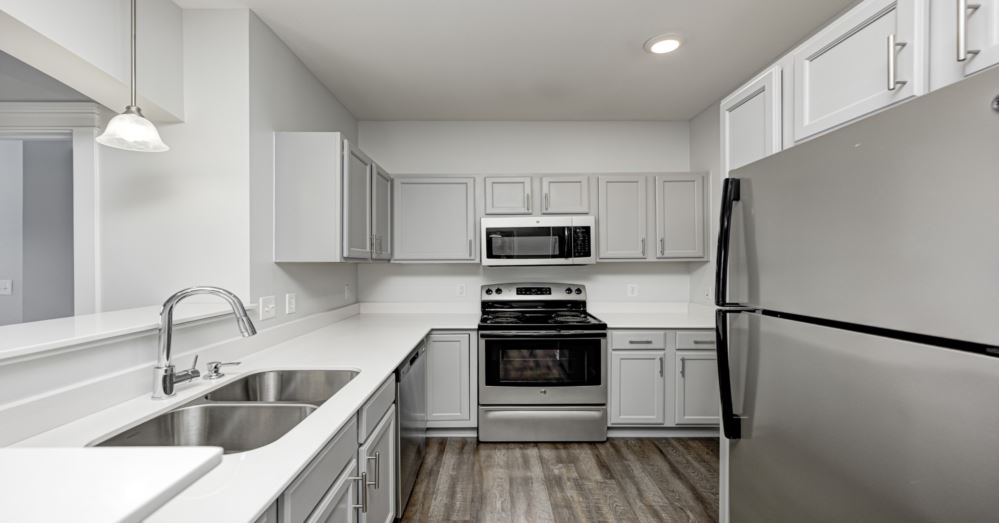 Lakeside Kitchen 